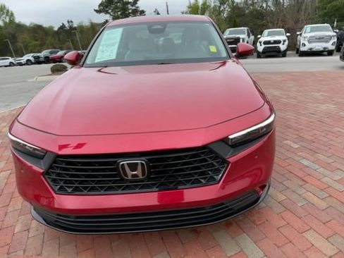 Certified 2024 Honda Accord EX-L image 4