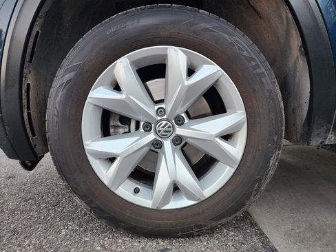 Used 2018 Volkswagen Atlas SE AWD/4WD image 17