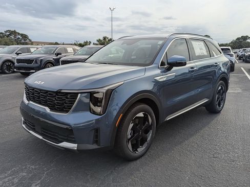 New 2026 Kia Sorento EX AWD/4WD image 4