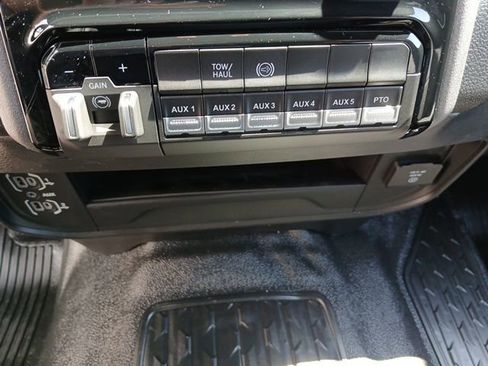 New 2026 RAM 3500 Tradesman image 37