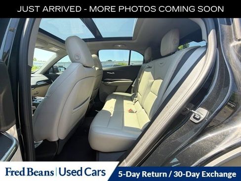 Used 2023 Cadillac XT4 Luxury w/ Cold Weather Package AWD/4WD image 13