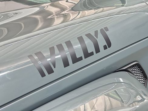 New 2026 Jeep Gladiator Willys image 15