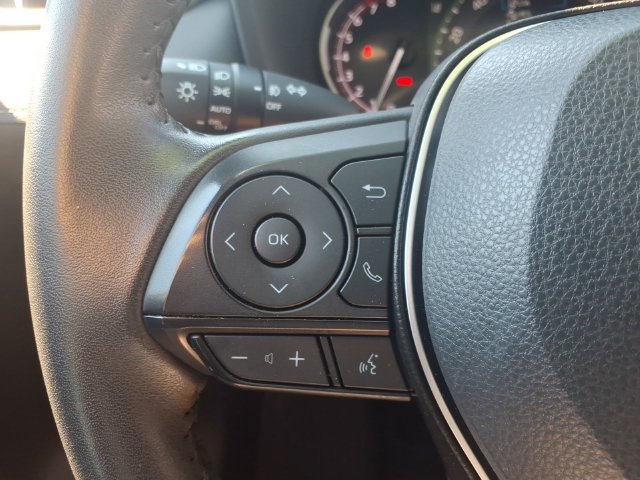 Used 2025 Toyota RAV4 XLE Premium AWD/4WD image 21