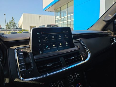 Used 2022 Chevrolet Tahoe RST w/ Luxury Package image 28