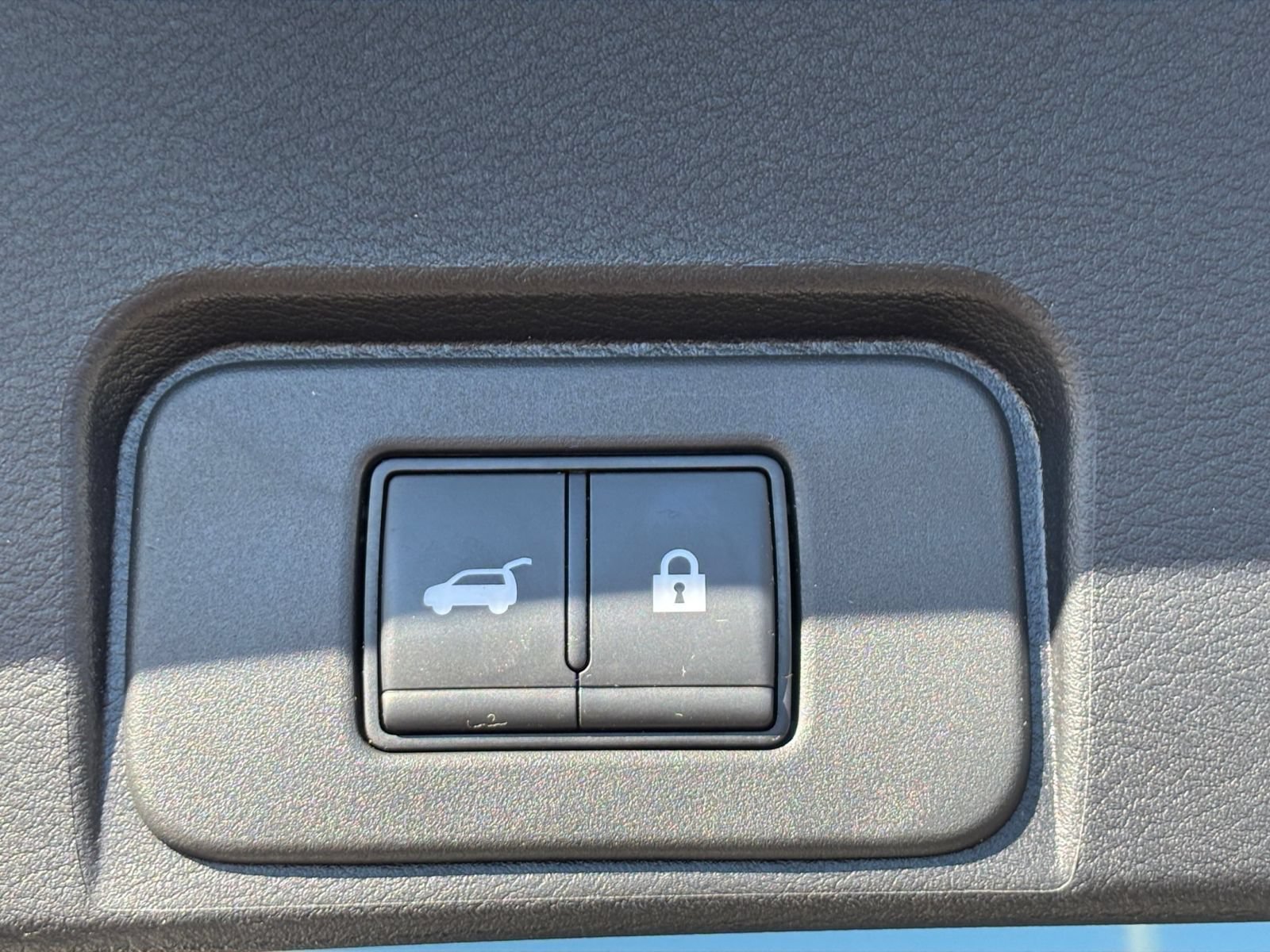 Used 2026 Nissan Rogue SV AWD/4WD image 22