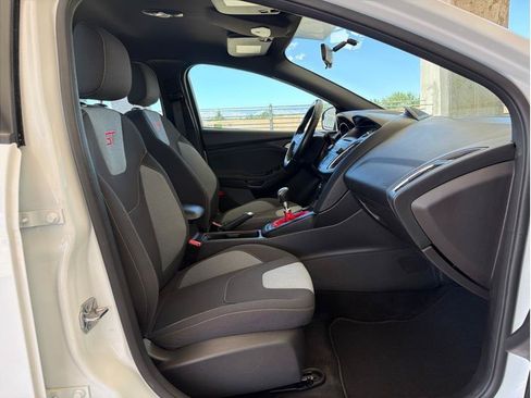 Used 2015 Ford Focus ST FWD image 14