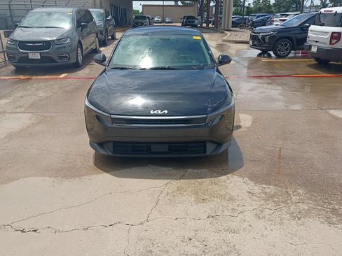 Used 2025 Kia K4 FWD image 5