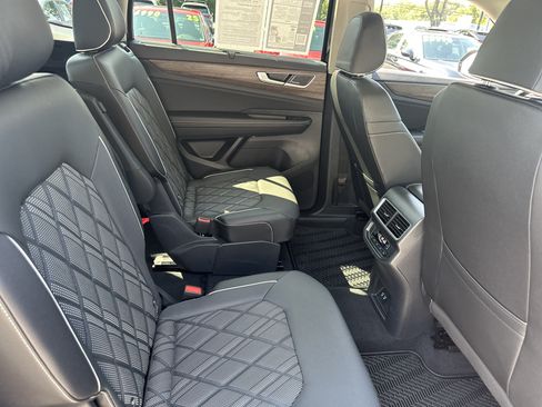 Used 2026 Volkswagen Atlas SEL Premium R-Line AWD/4WD image 14