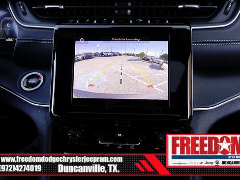 New 2025 Jeep Grand Cherokee L Laredo image 23