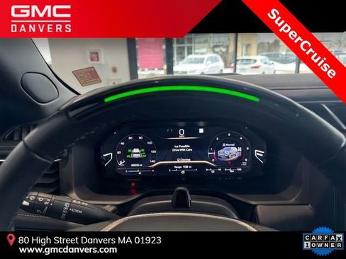 Used 2023 GMC Yukon XL Denali Ultimate image 14