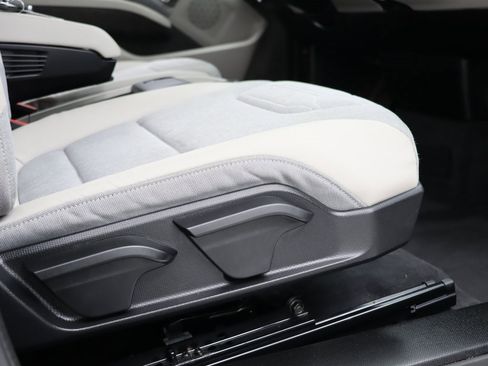 Used 2018 BMW i3 w/ Range Extender image 27