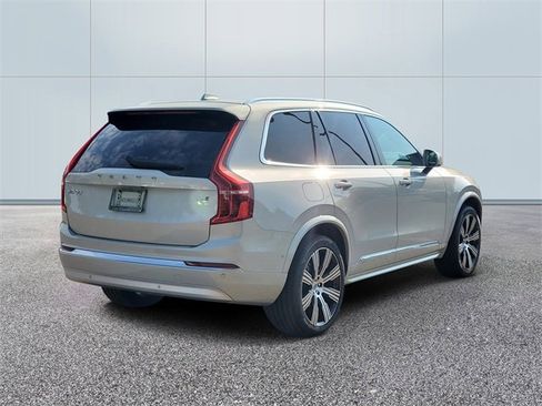 Used 2022 Volvo XC90 T6 Inscription w/ Advanced Package image 4