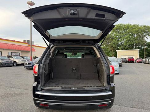 Used 2017 GMC Acadia Limited SLT AWD/4WD image 16