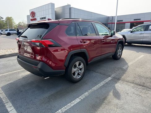 Used 2023 Toyota RAV4 XLE image 8