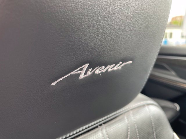 Used 2025 Buick Enclave Avenir w/ Super Cruise Package FWD image 37