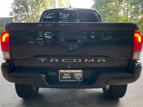 Used 2022 Toyota Tacoma SR w/ SR Convenience Package RWD image 7