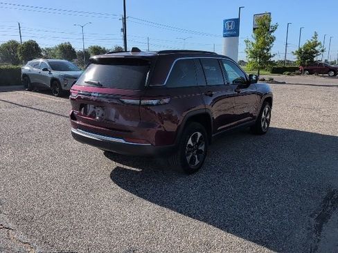 Used 2024 Jeep Grand Cherokee Limited 4xe AWD/4WD image 18
