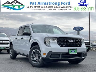 New 2025 Ford Maverick XLT w/ Equipment Group 301A