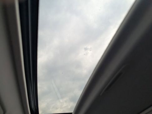 Used 2024 Toyota RAV4 XLE w/ Convenience Package image 25