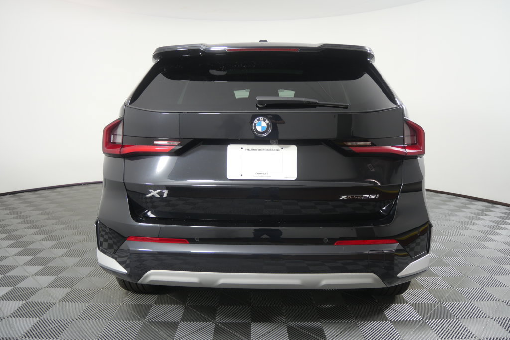 Certified 2026 BMW X1 xDrive28i AWD/4WD image 5