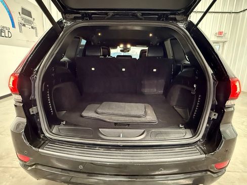 Used 2021 Jeep Grand Cherokee Laredo X image 14