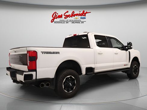 Used 2025 Ford F350 Platinum w/ Tremor Off-Road Package AWD/4WD image 6