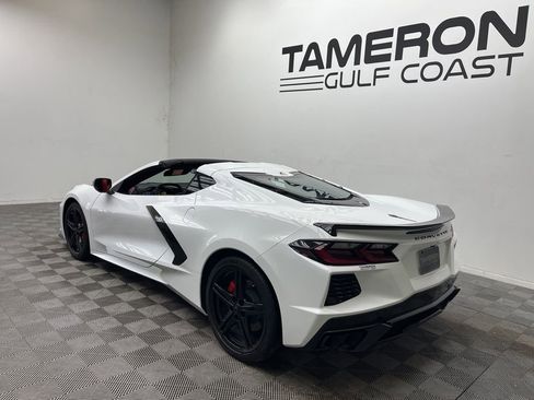 Used 2025 Chevrolet Corvette Stingray Preferred Cpe w/ Adrenaline Red Accent Package RWD image 8