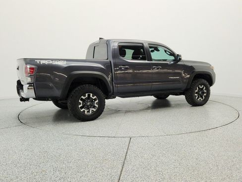 Used 2023 Toyota Tacoma TRD Off-Road AWD/4WD image 5