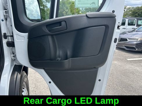 Used 2025 RAM ProMaster 2500 w/ Convenience Group FWD image 26