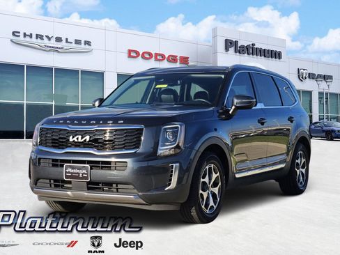 Used 2022 Kia Telluride EX AWD/4WD image 2