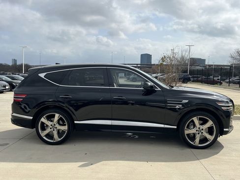 Used 2022 Genesis GV80 2.5T w/ Prestige Package 04 AWD/4WD image 3