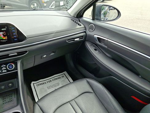 Used 2023 Hyundai Sonata Limited image 11