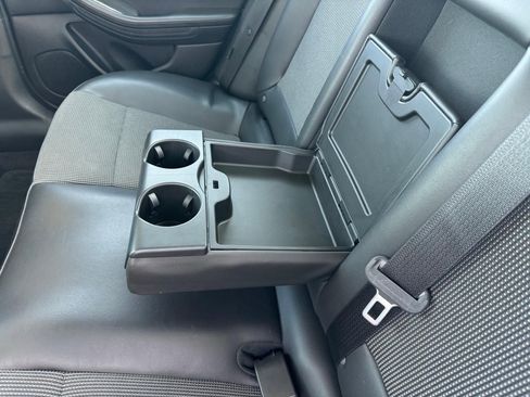 Used 2016 Chevrolet Malibu LT w/ Power Convenience Package image 6