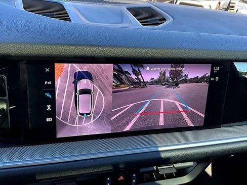 Used 2024 Porsche Cayenne image 73