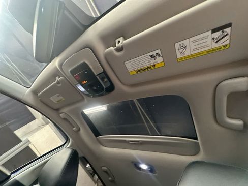 Used 2023 Hyundai Tucson SEL w/ Convenience Package FWD image 17