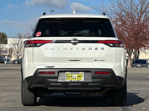 Used 2024 Nissan Pathfinder SV AWD/4WD image 5