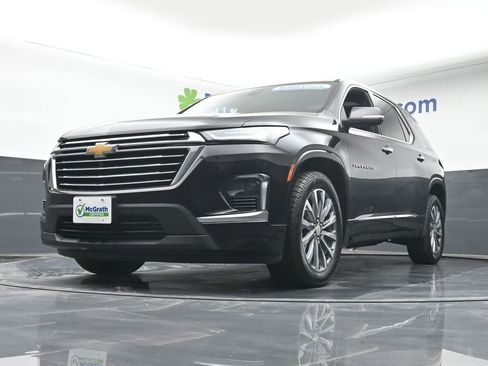 Used 2022 Chevrolet Traverse Premier image 6