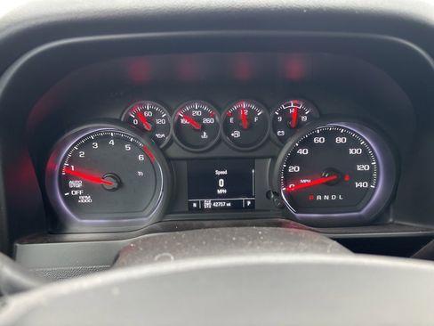 Used 2021 Chevrolet Silverado 1500 Custom image 37