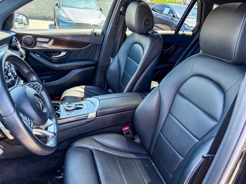 Used 2019 Mercedes-Benz GLC 300 image 16