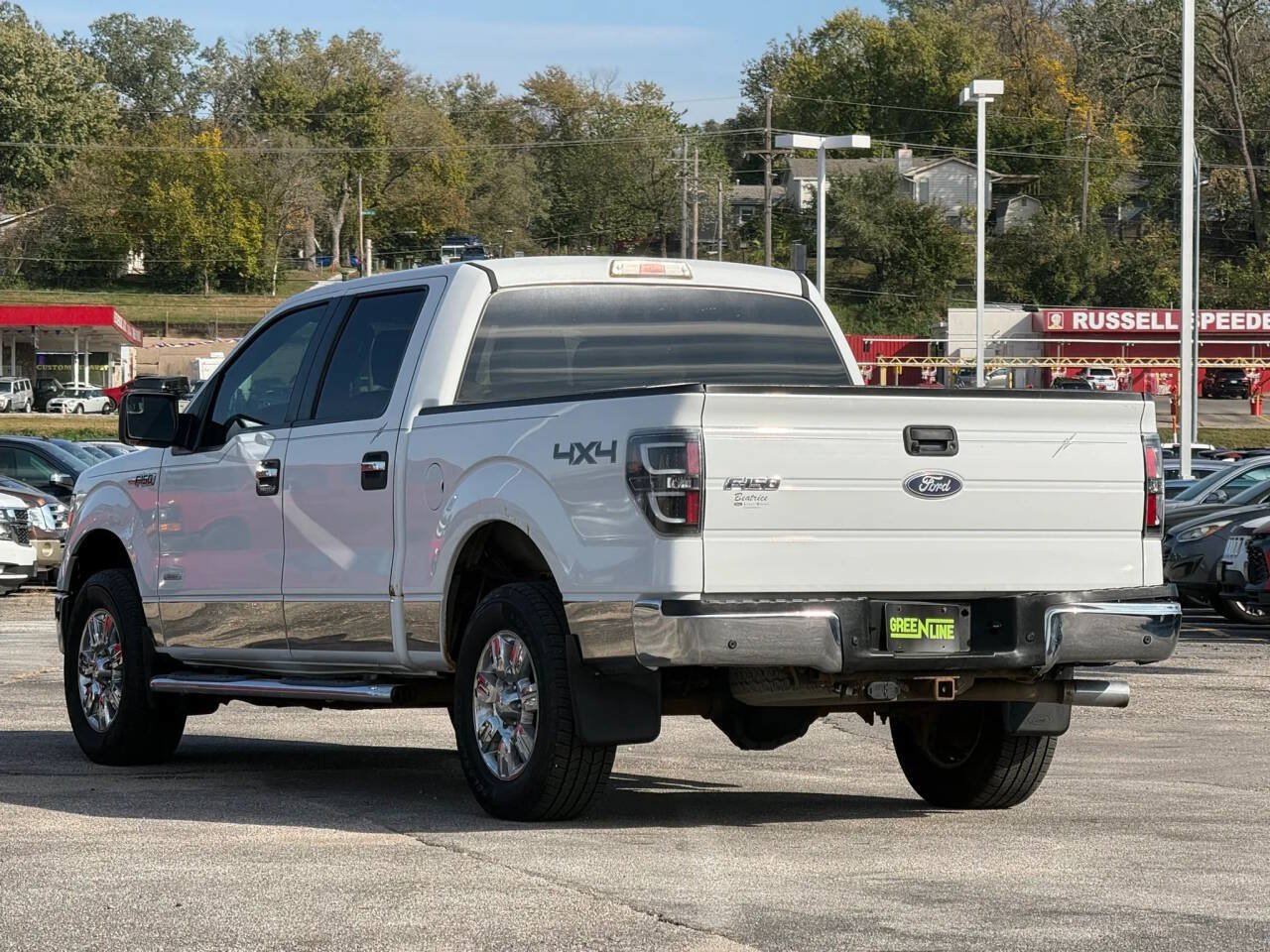 Used 2011 Ford F150 XLT w/ XLT Chrome Pkg AWD/4WD image 2