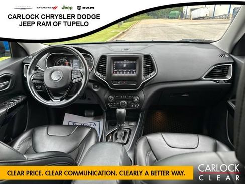 Used 2020 Jeep Cherokee Latitude Plus FWD image 34