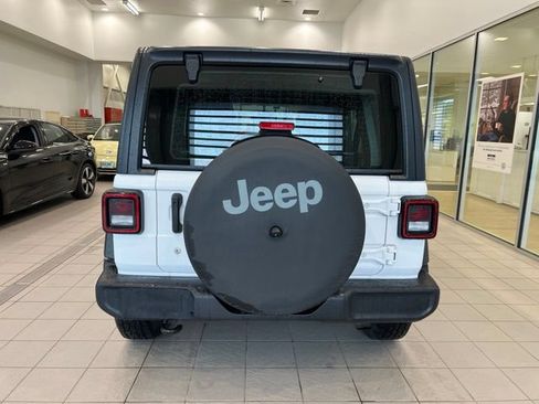 Used 2020 Jeep Wrangler Unlimited Sport AWD/4WD image 6