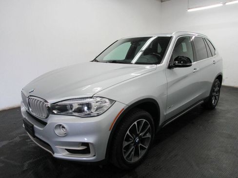 Used 2018 BMW X5 xDrive35i AWD/4WD image 1