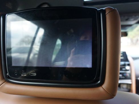 Used 2023 INFINITI QX80 Sensory w/ Cargo Package AWD/4WD image 16