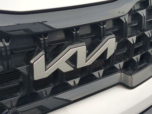 Used 2024 Kia Telluride EX X-Line image 37