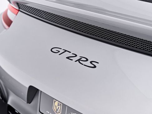 Used 2019 Porsche 911 GT2 RS RWD image 39