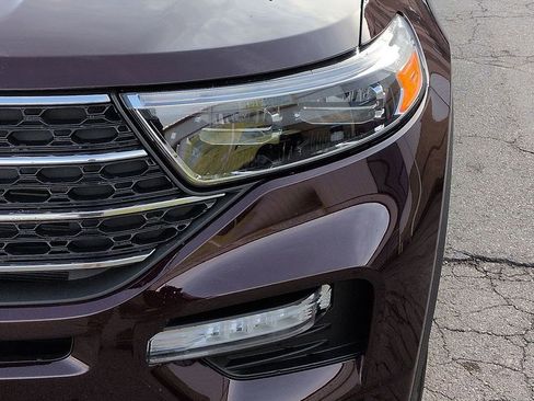 Used 2023 Ford Explorer XLT w/ Equipment Group 202A image 11