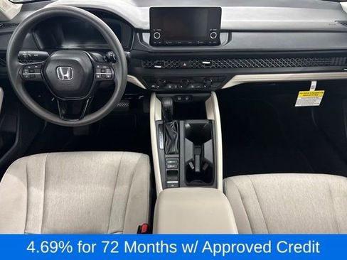 Certified 2025 Honda Accord SE image 20