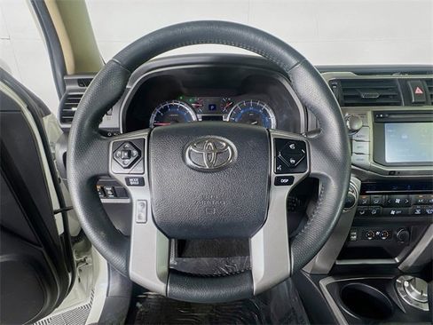 Used 2018 Toyota 4Runner Limited image 15