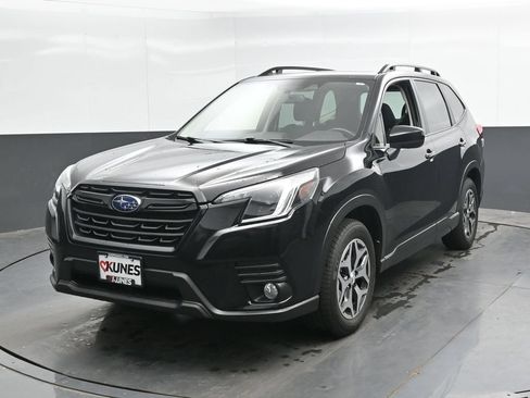 Used 2022 Subaru Forester Premium AWD/4WD image 8